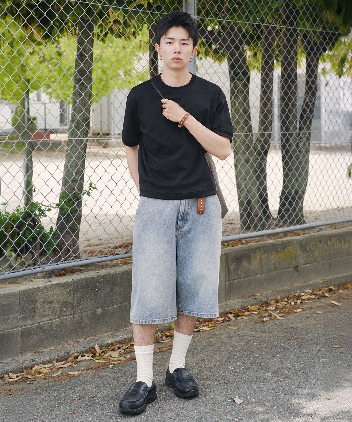 제로(XERO) 브러시 워시드 오버 데님 쇼츠 [그레이시 블루]