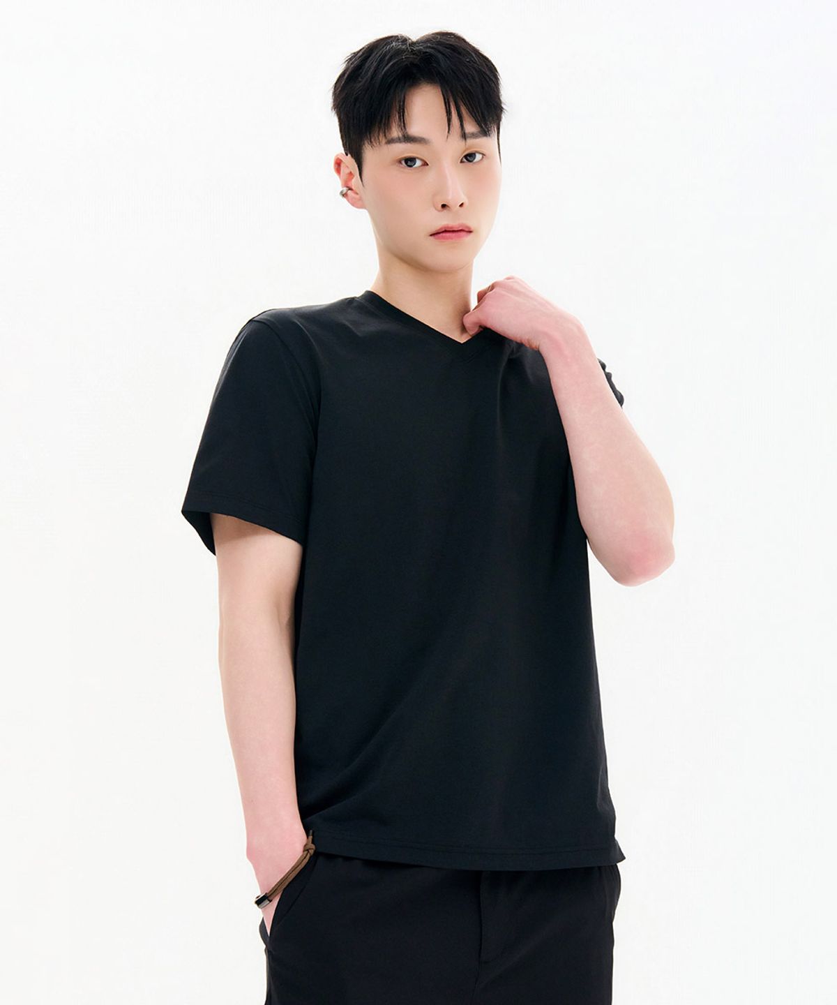 체이스컬트(CHASECULT) 남성 쿨 브이넥 반팔 티셔츠-FCZK5809E03