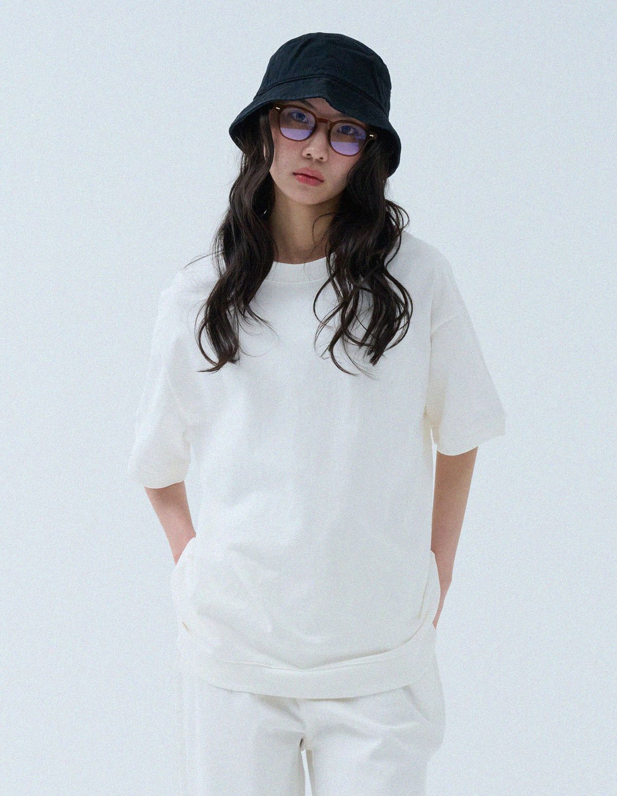 네일비(NEILBE) 퓨어코튼 스웻셔츠 [off white]