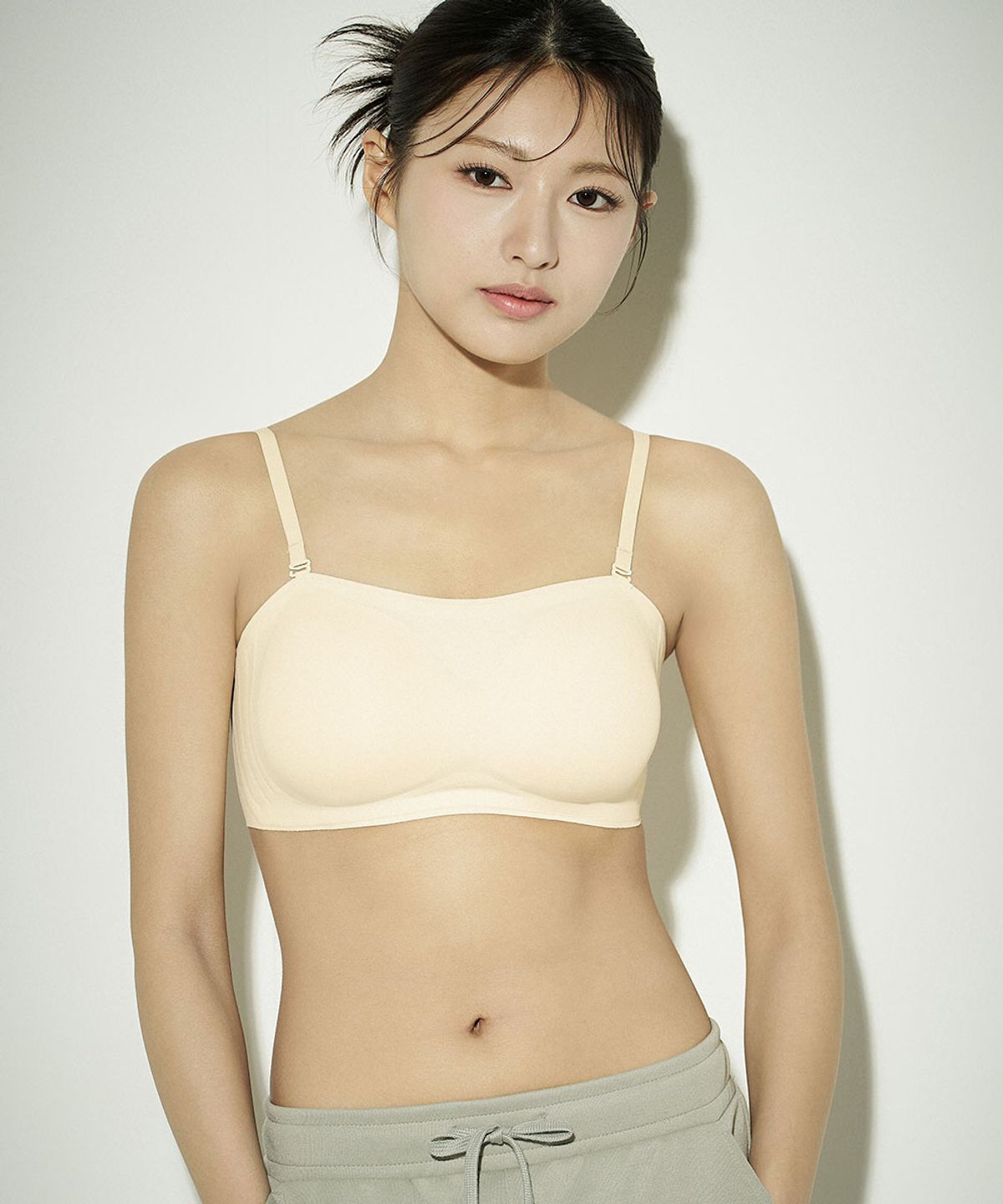 비와이씨(BYC) 아미에 찰핏 오프숄더 브라