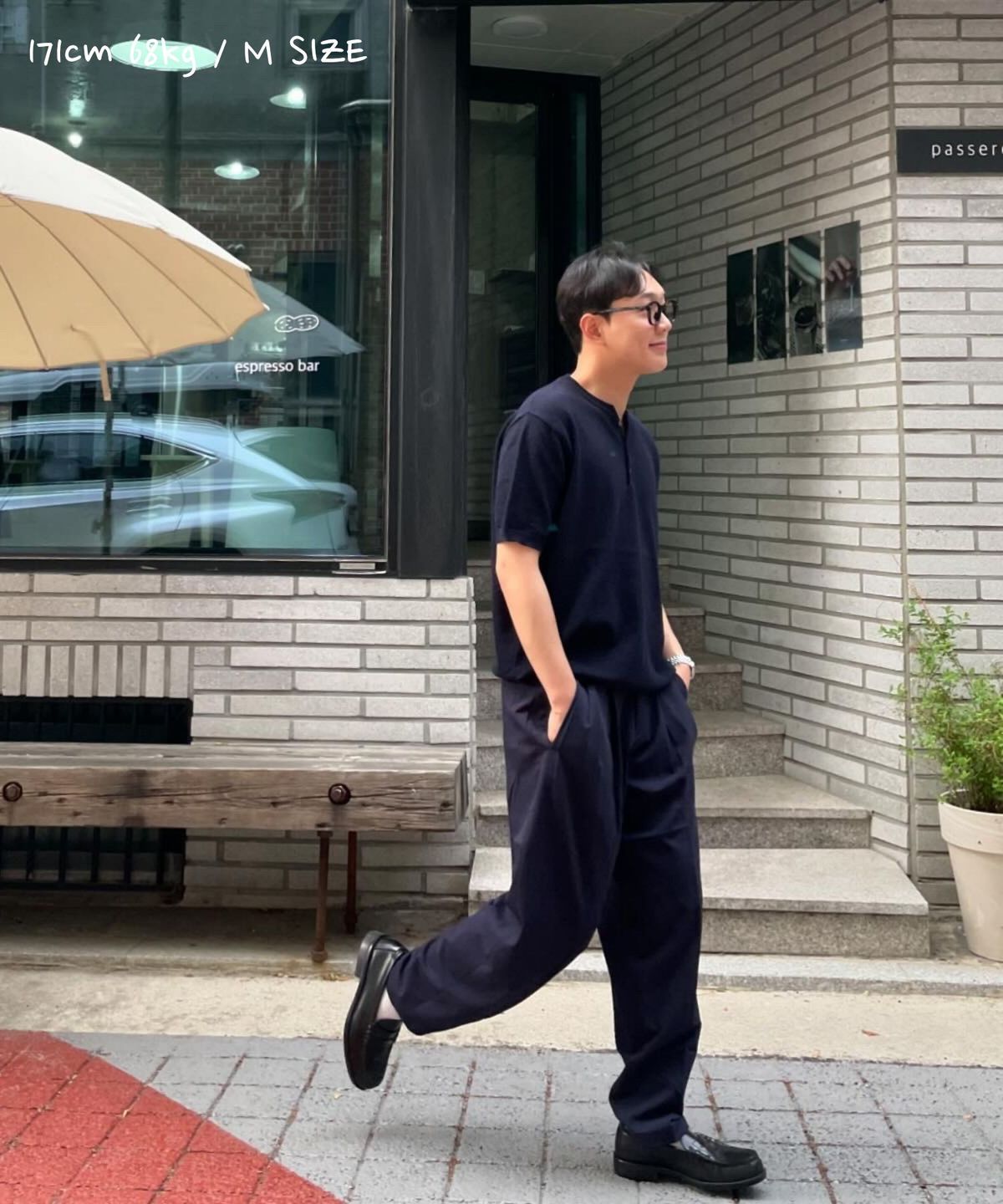 커즈넬로(CUZNELLO) 쿨 코튼 헨리넥 반팔 니트_딥네이비
