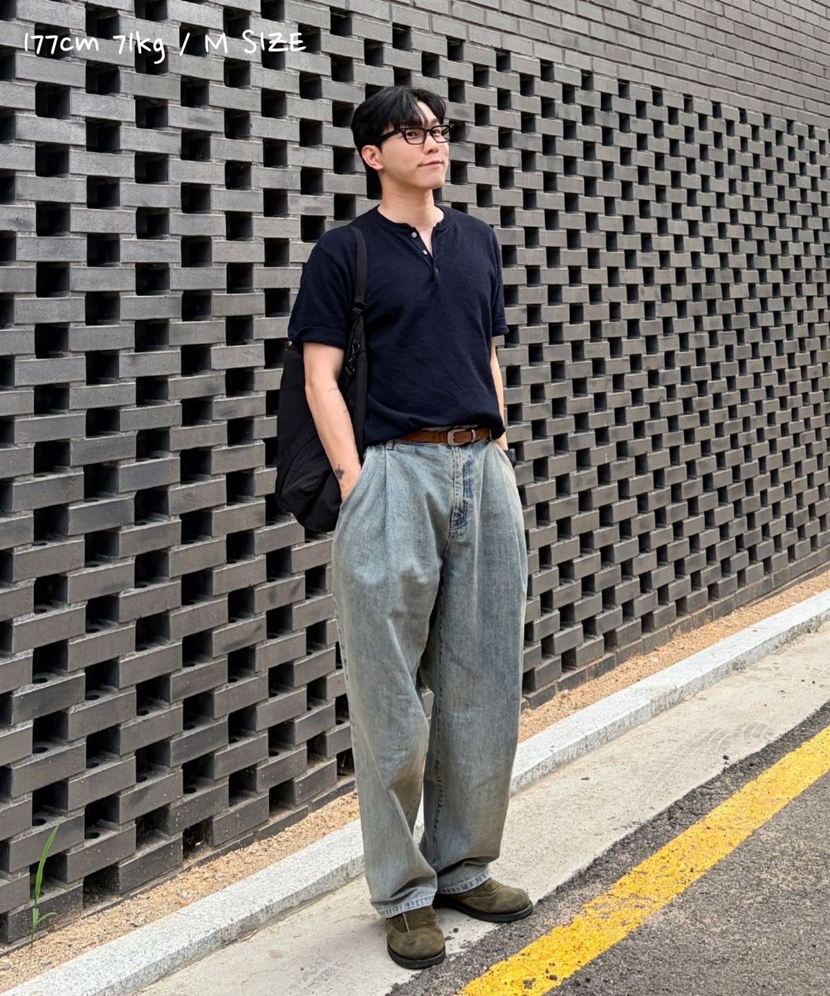 커즈넬로(CUZNELLO) 쿨 코튼 헨리넥 반팔 니트_딥네이비