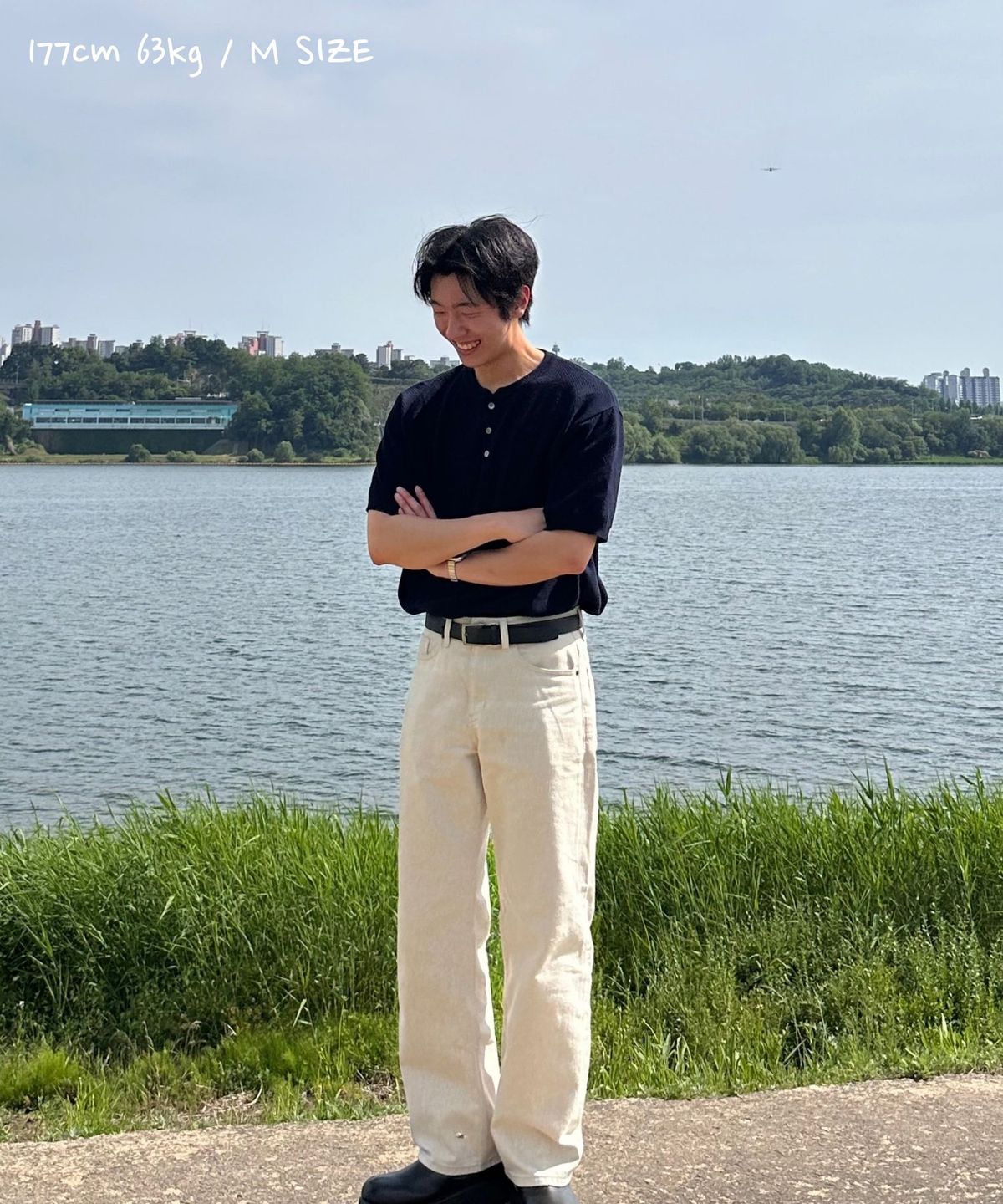 커즈넬로(CUZNELLO) 쿨 코튼 헨리넥 반팔 니트_딥네이비