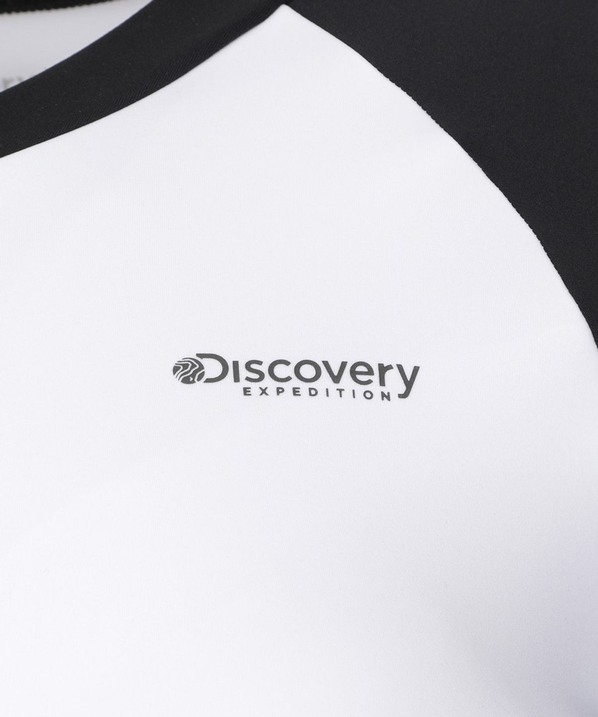디스커버리 익스페디션(DISCOVERY EXPEDITION) 여성 풀집업 크롭 래쉬가드 (L/BLACK)