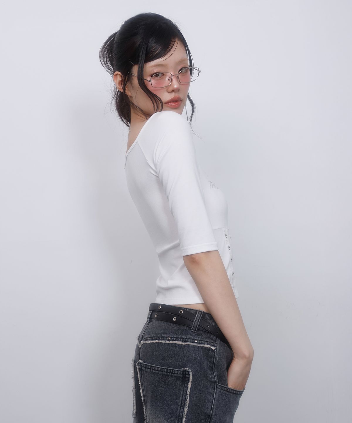 엘엠알(LMR) 핫 픽스 아일렛 보트넥 티셔츠 WHITE