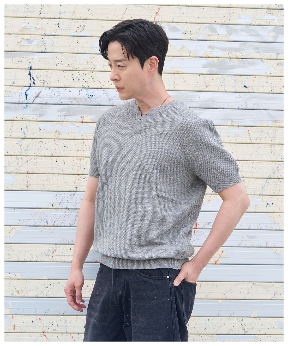 더블제이디(DOUBLE JD) 라운드 1버튼 니트 반팔 티셔츠