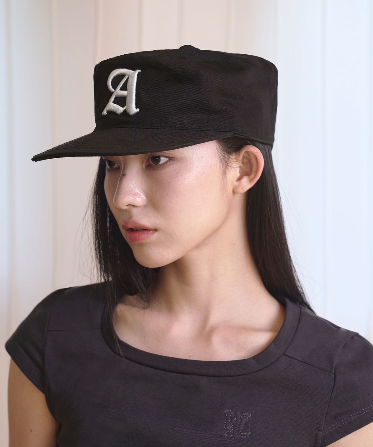 우알롱(WOOALONG) Slogan pill box cap - BLACK