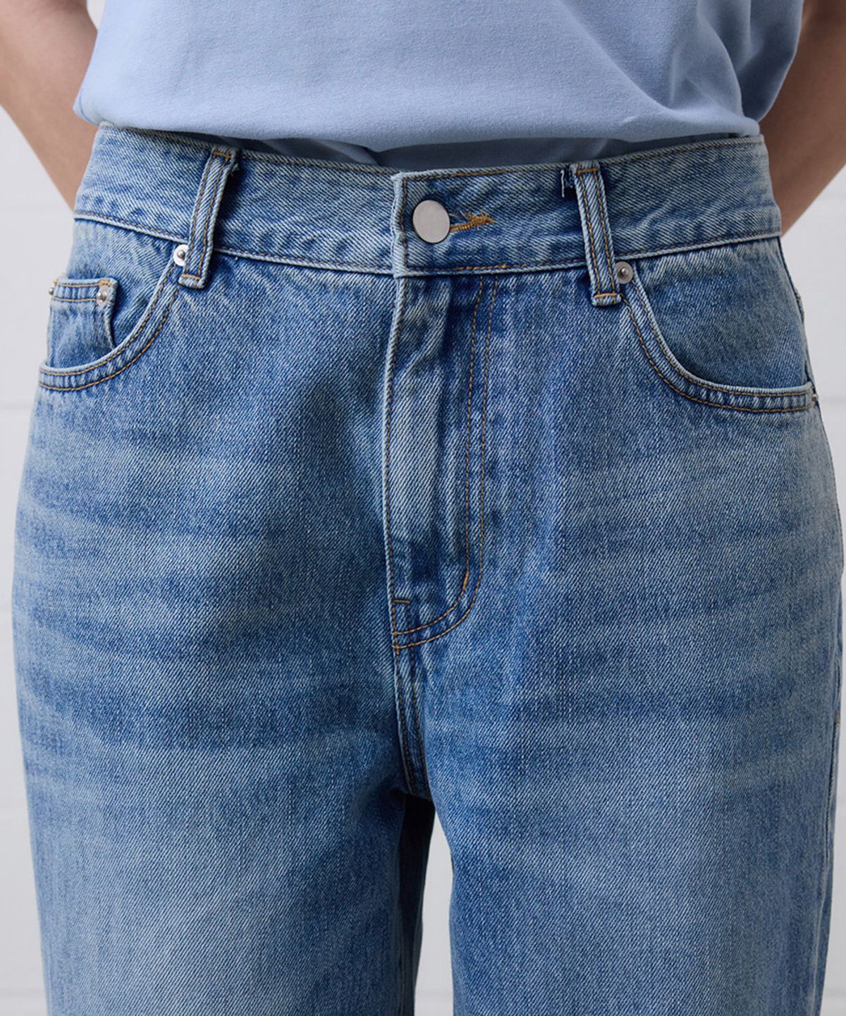 유지옷(YUJEEOT) 호접란 로고 스트레이트 블루 데님 (UNISEX)