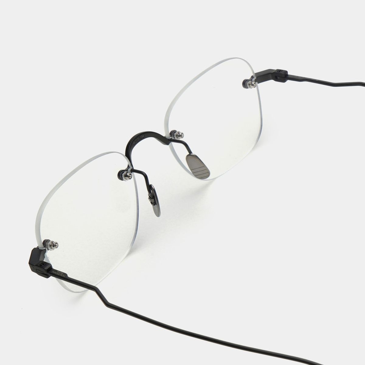톰브라운 아이웨어(THOM BROWNE EYEWEAR) UEO961A-G0001-005-49