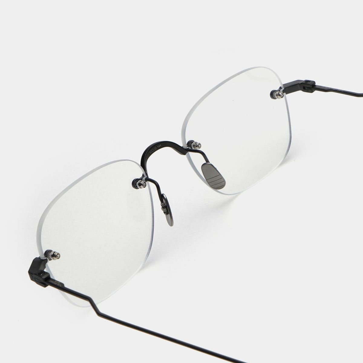 톰브라운 아이웨어(THOM BROWNE EYEWEAR) UEO961A-G0001-005-52
