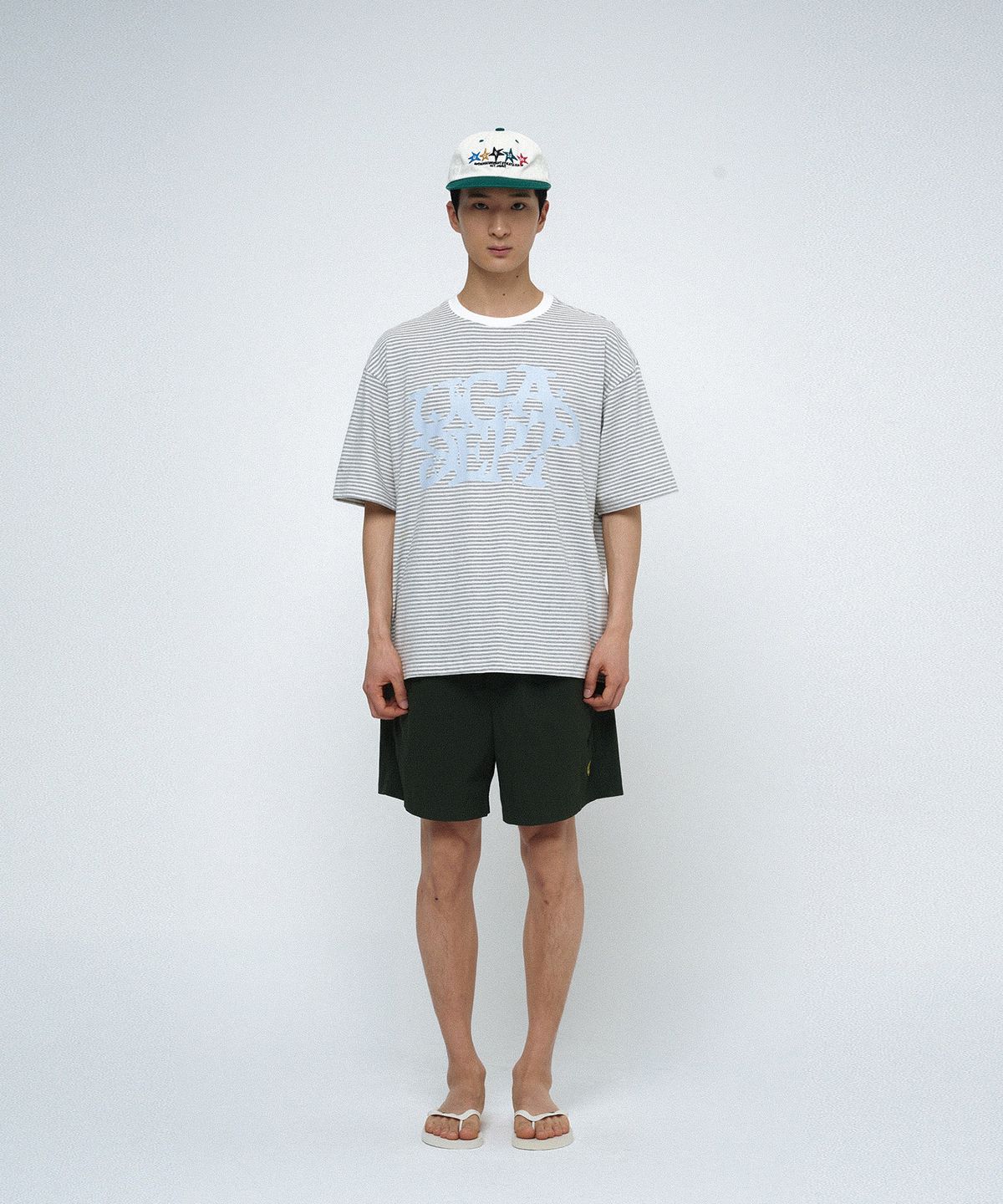 유니버스 가먼트(UNIVERSE GARMENT) 스트라이프 그래피티 티셔츠_MELANGE GREY