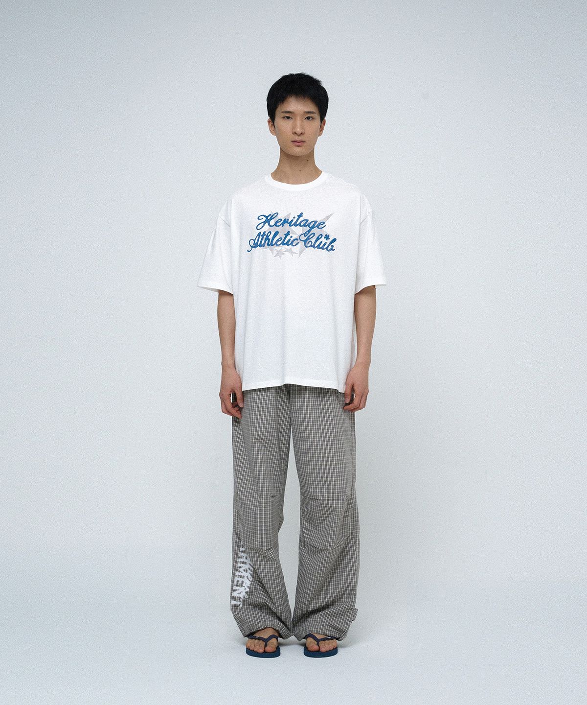 유니버스 가먼트(UNIVERSE GARMENT) HAC 프린트 티셔츠_WHITE