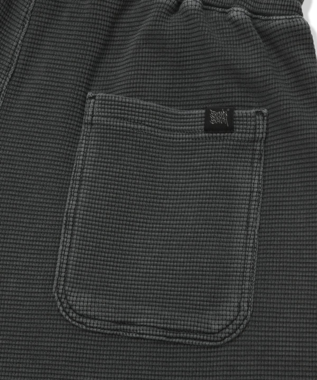 브라운브레스(BROWNBREATH) WAFFLE PIGMENT SHORTS - CHARCOAL