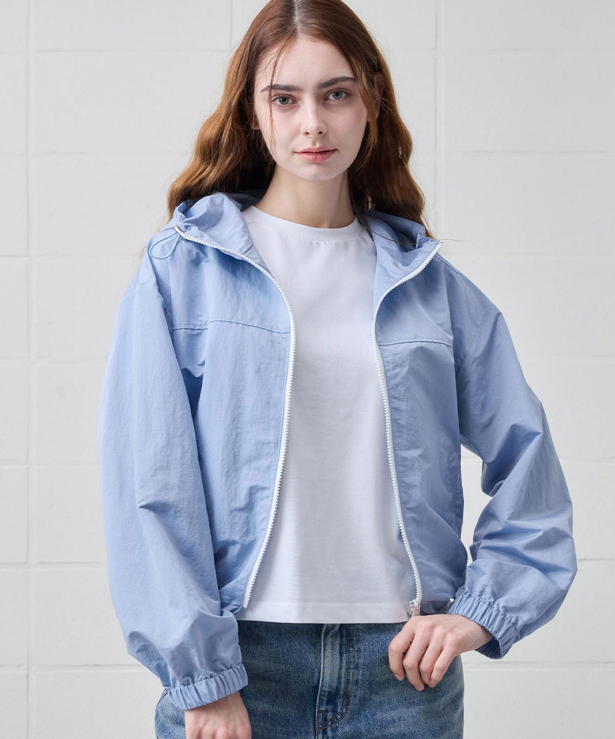 유지옷(YUJEEOT) 스카이블루 윈드브레이커 (UNISEX)