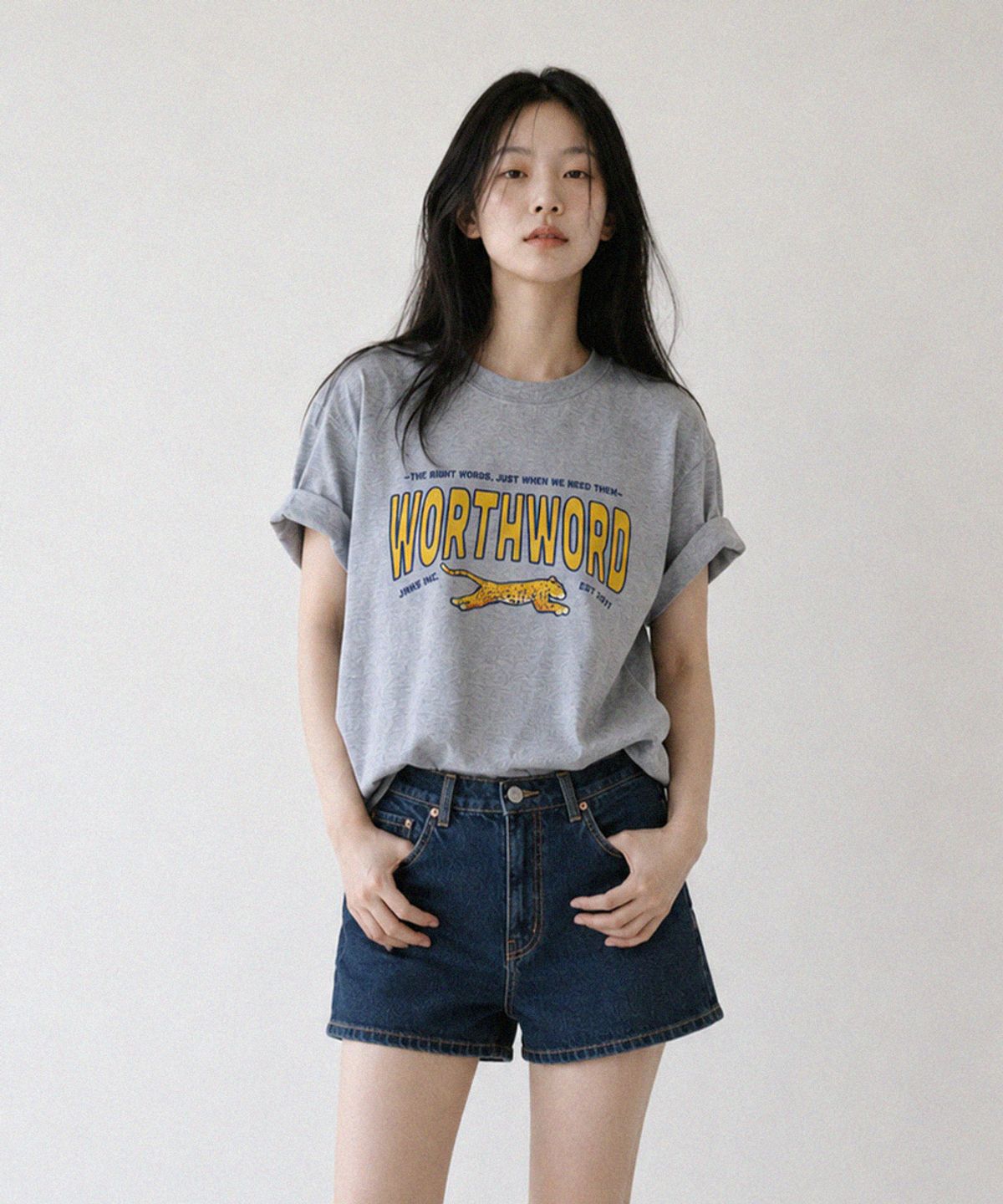 워스워드(WORTHWORD) 재규어 반팔 티셔츠