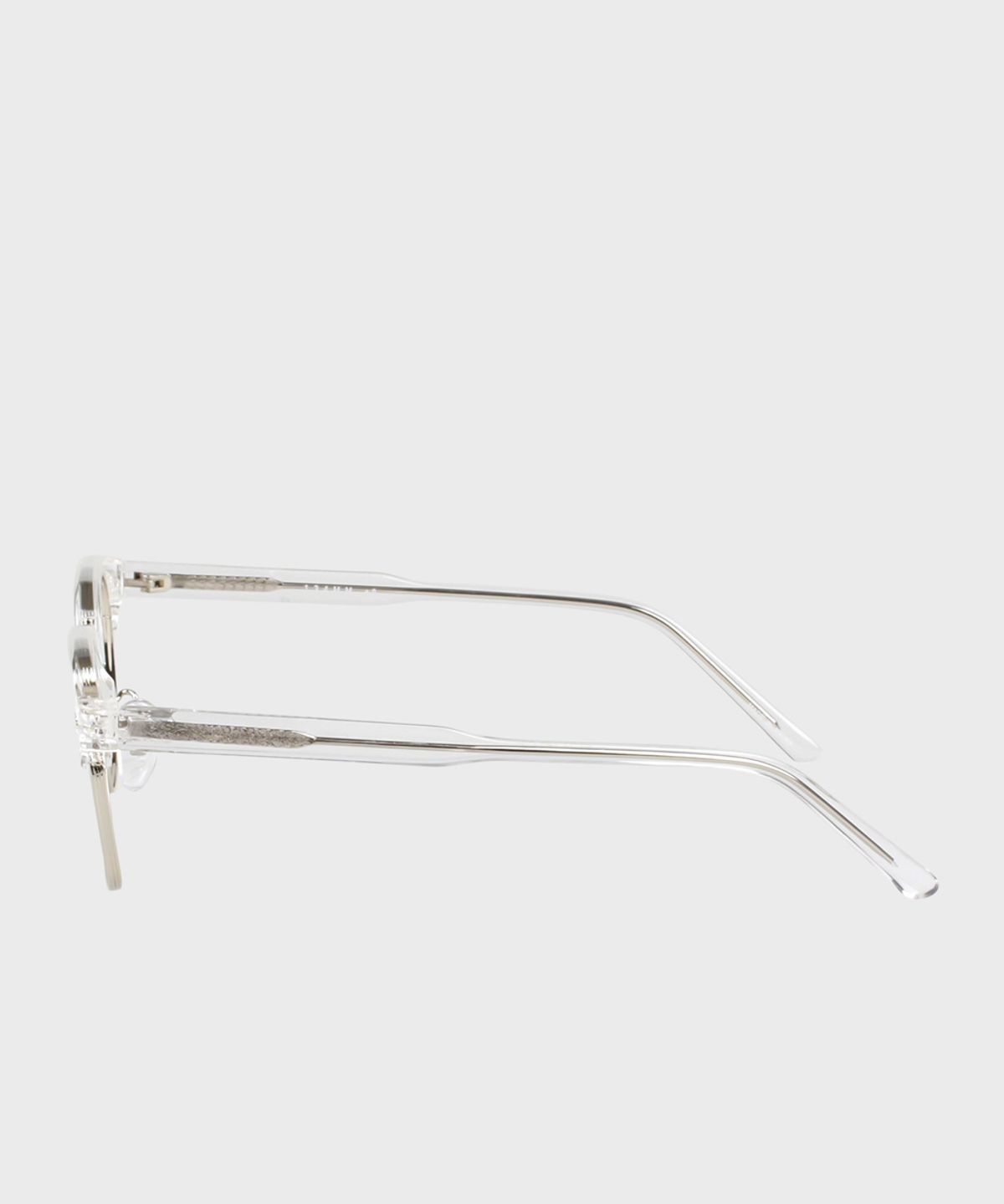 일삼사엠엠(134MM) HALFMOON Clear