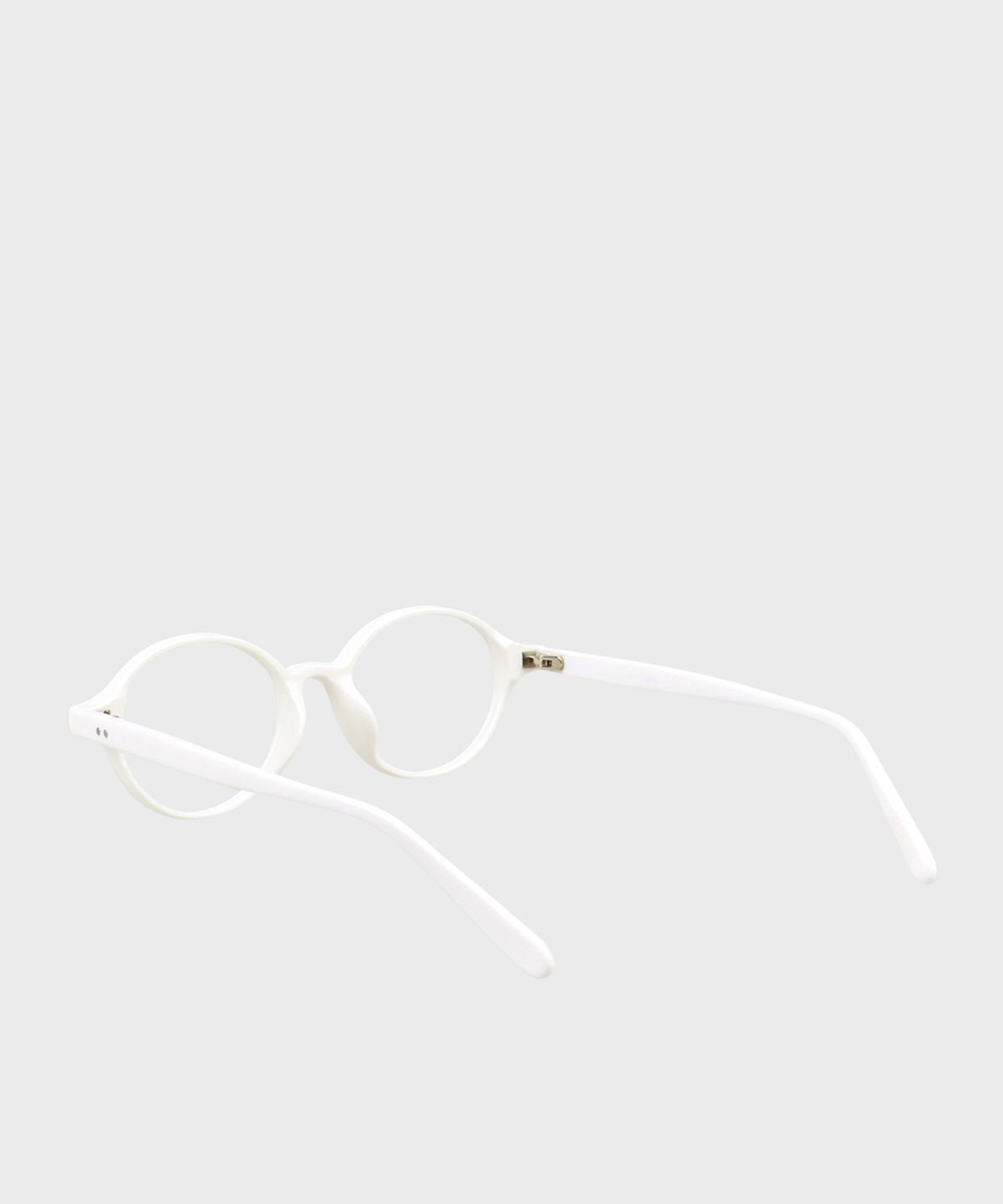 일삼사엠엠(134MM) MUTT Pure White