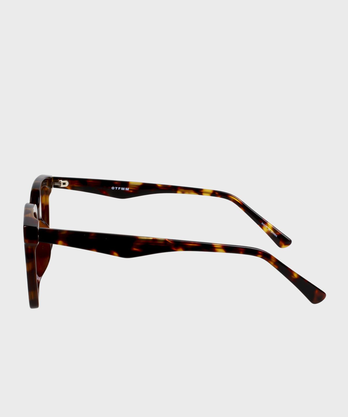 일삼사엠엠(134MM) RONN Classic Havana