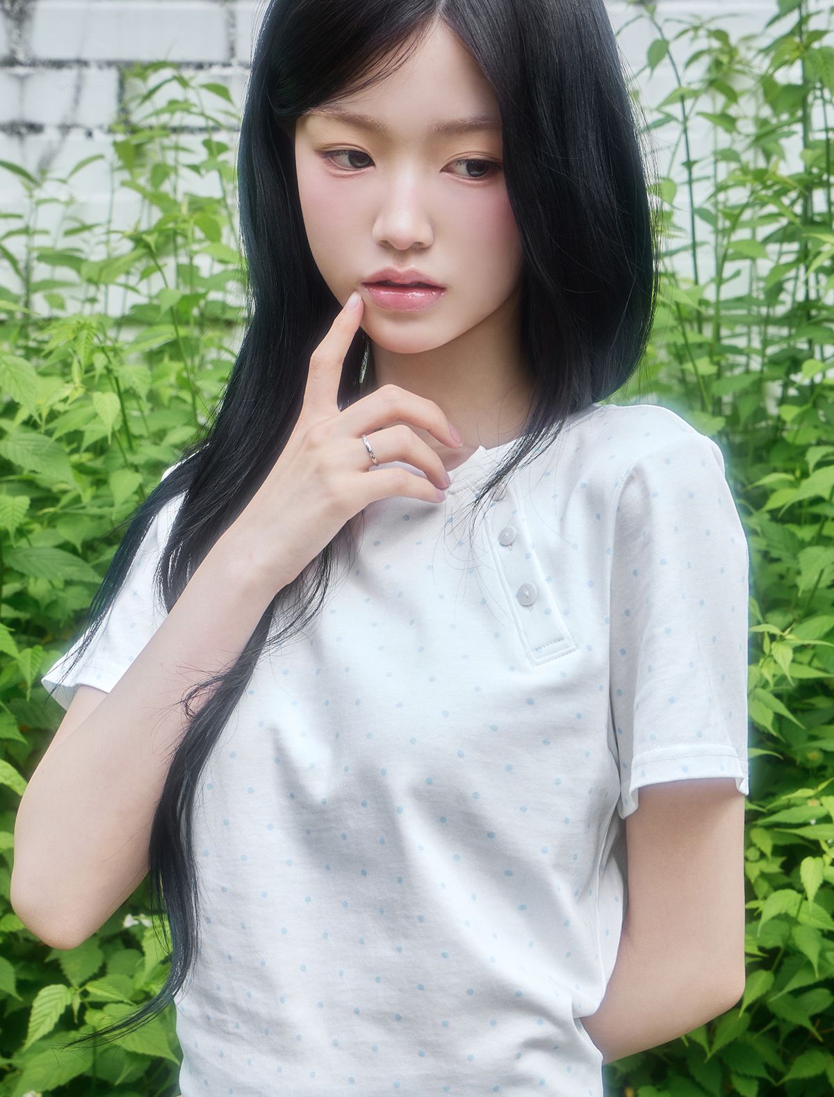 루프(LOOXP) 도트 엔젤 사선 버튼 반팔 티셔츠 아이보리+블루도트