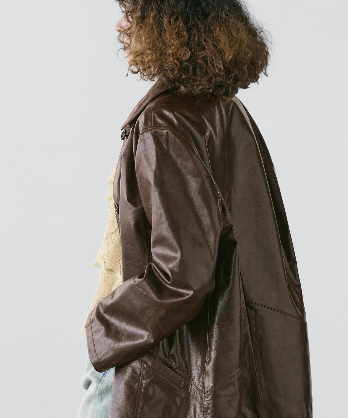 마시모두띠(MASSIMO DUTTI) 포켓 디테일 나파 레더 재킷