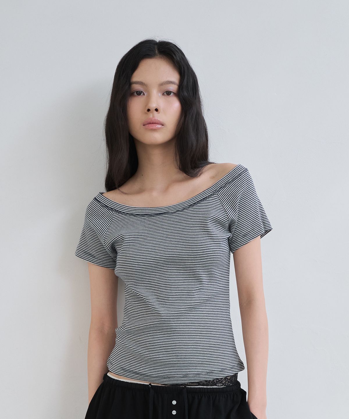 디어스토커(DEARSTALKER) D. BASIC STRIPE OFF-SHOULDER T - 3 COLOR