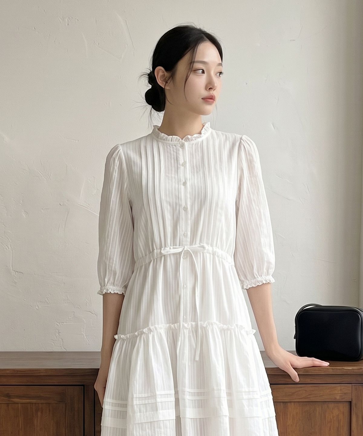 로엠(ROEM) 7부 하이넥 코튼 미디 원피스 RMOWG26RT3