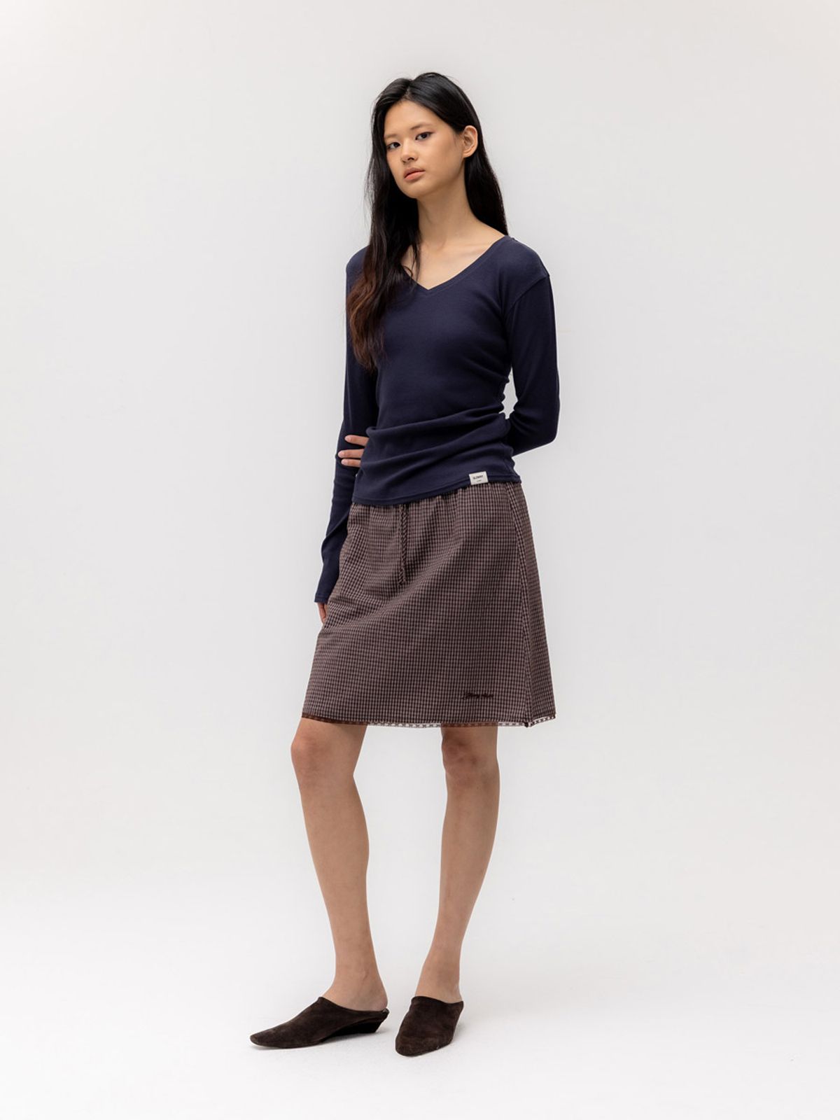 글로니(GLOWNY) G CLASSIC V-NECK RIB LONG SLEEVE (NAVY)