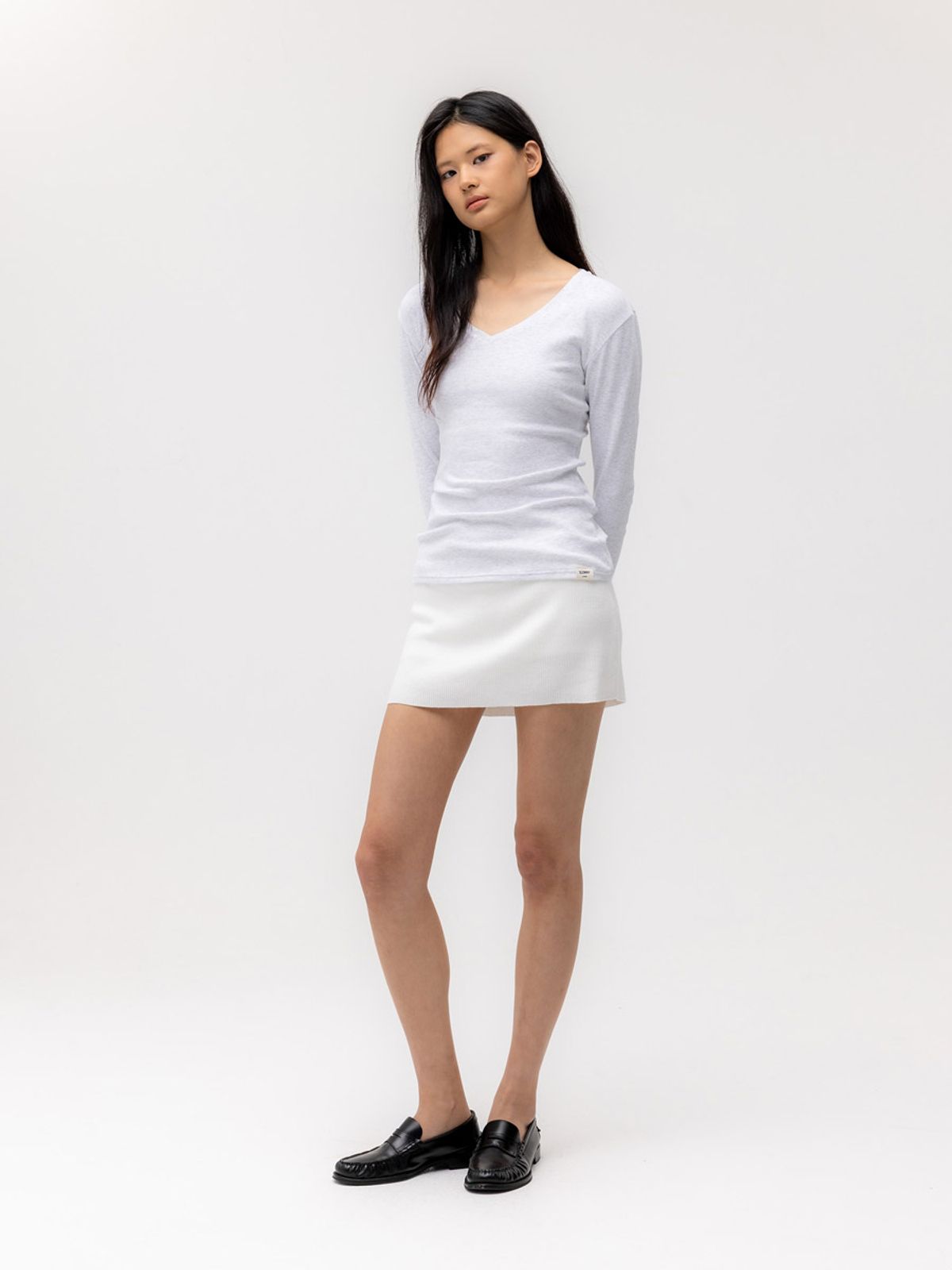 글로니(GLOWNY) G CLASSIC V-NECK RIB LONG SLEEVE (MELANGE GRAY)