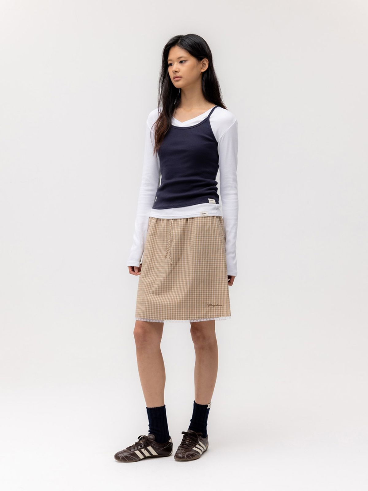 글로니(GLOWNY) G CLASSIC V-NECK RIB LONG SLEEVE (WHITE)
