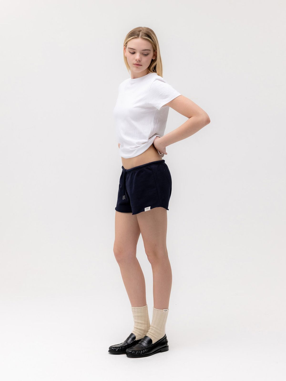 글로니(GLOWNY) G CLASSIC TEE (WHITE)