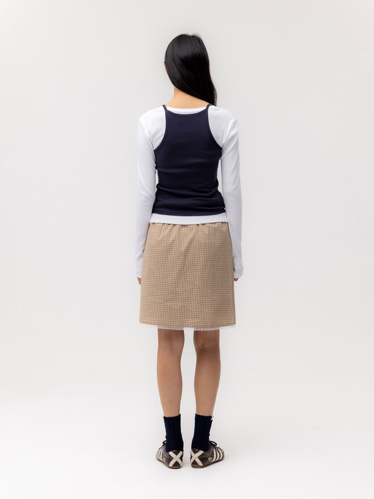 글로니(GLOWNY) G FINE STRAP CAMISOLE (NAVY)