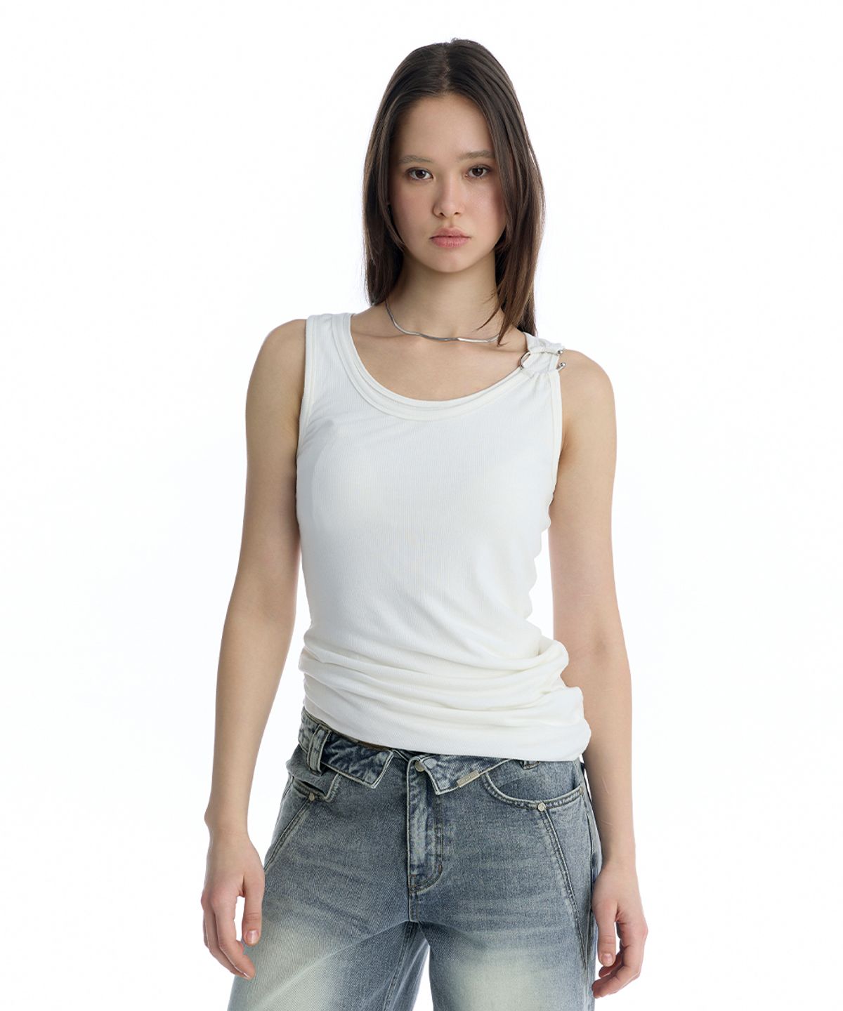 트리밍버드(TREEMINGBIRD) Double Layered Ring Sleeveless Top [ White ]