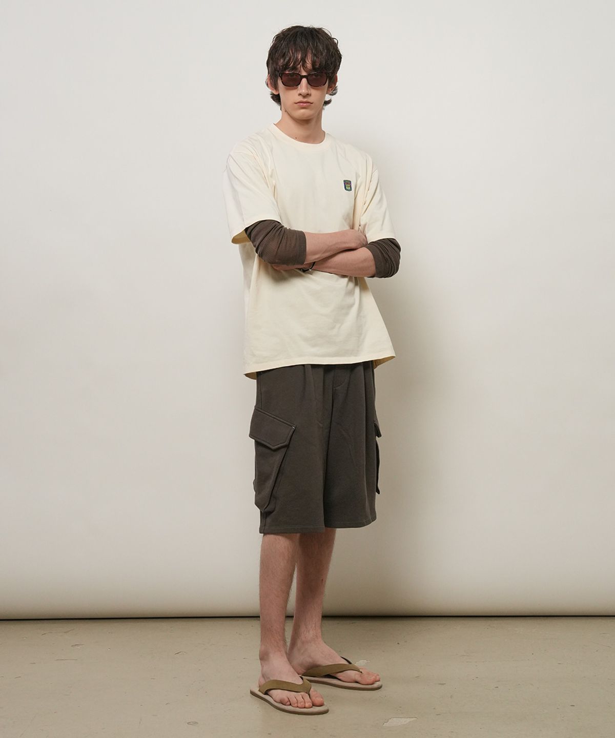 제너럴아이디어(GENERALIDEA) MAN 카고 스웻 하프 팬츠 [CHACOAL] / GF2MHP020