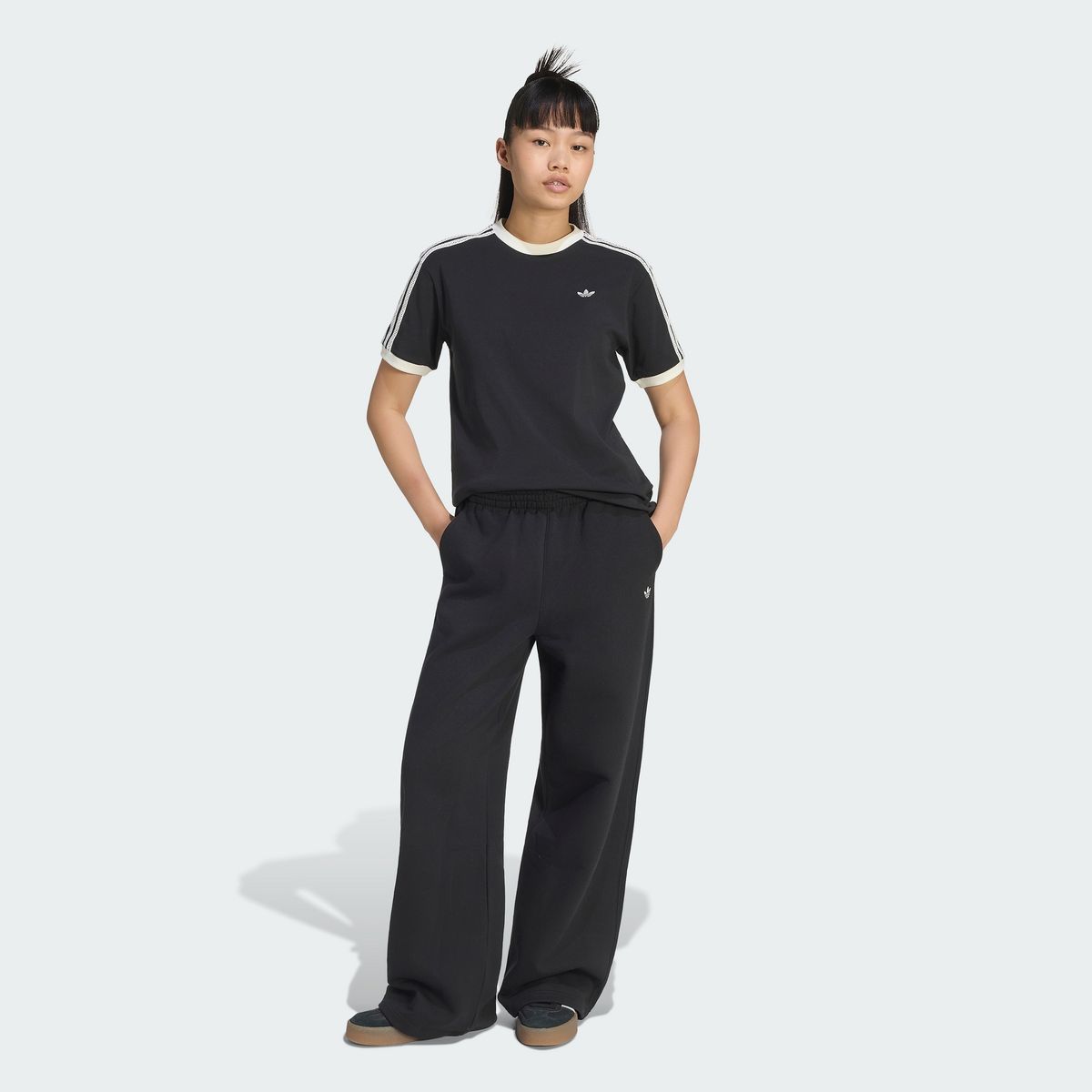 아디다스(ADIDAS) 서머 글로우 어드밴스드 3-스트라이프 티 - 블랙 / KY8127