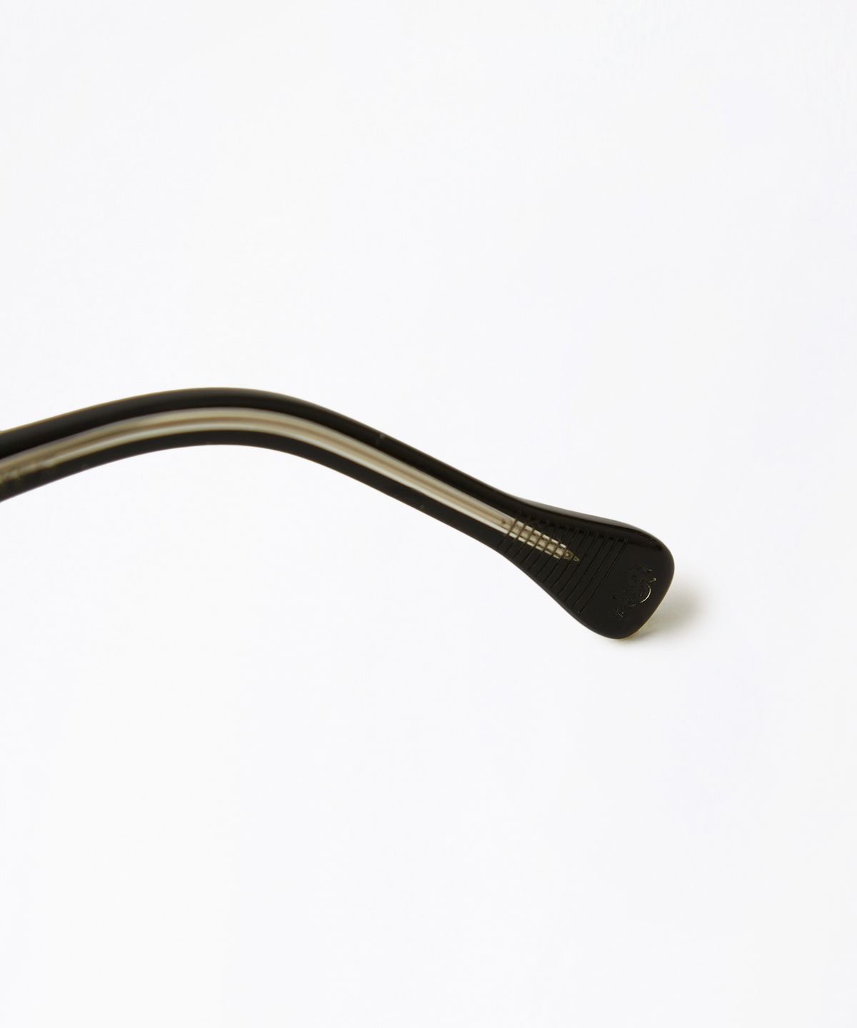아웃스탠딩(OUTSTANDING) EXP-50S WELLINGTON SUNGLASSES_YELLOW CRYSTAL/BLACK