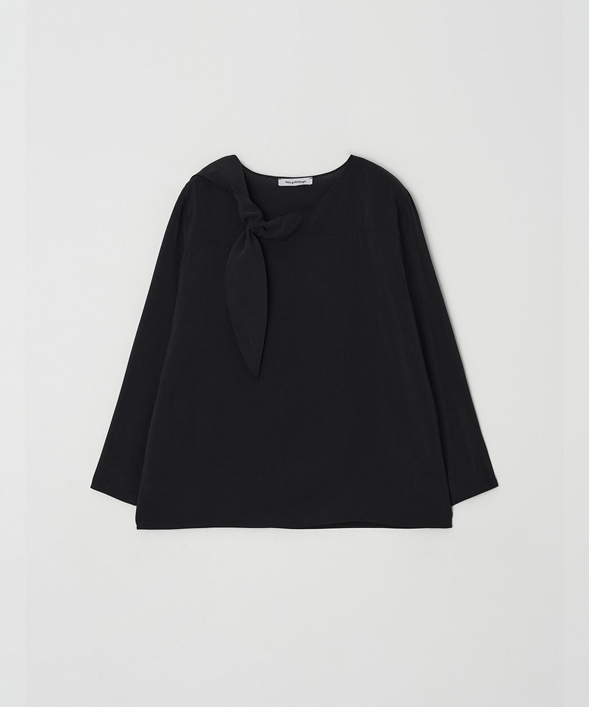 머지앤밍글(MERGE&MINGLE) Soft Knot Tie Blouse (Black)