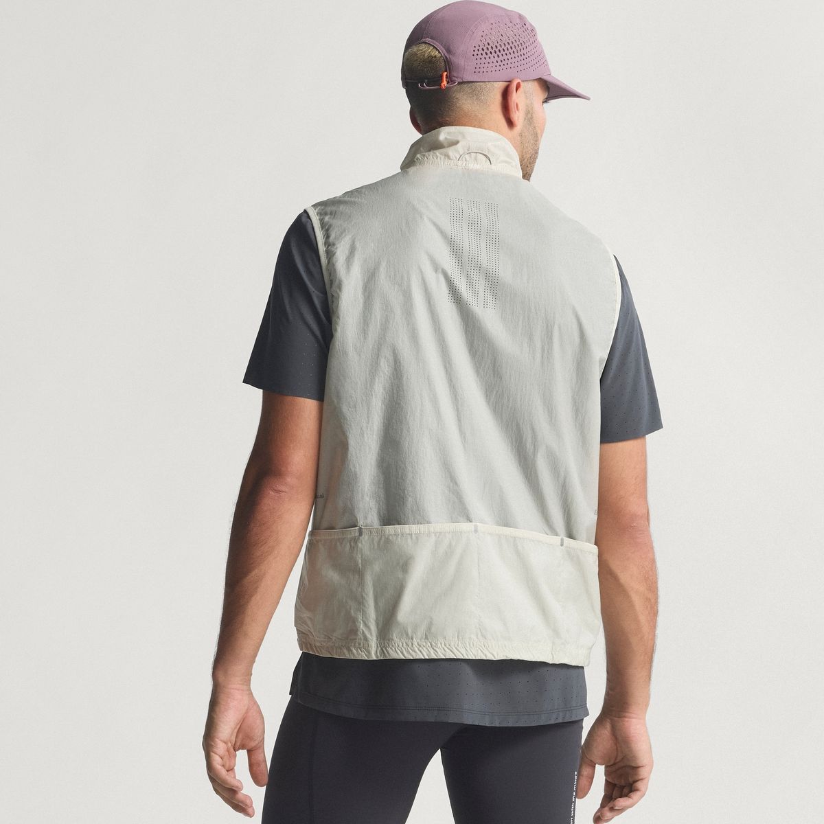 아디다스(ADIDAS) adi365  에르마노스 쿠모리 러닝 베스트 JZ7759