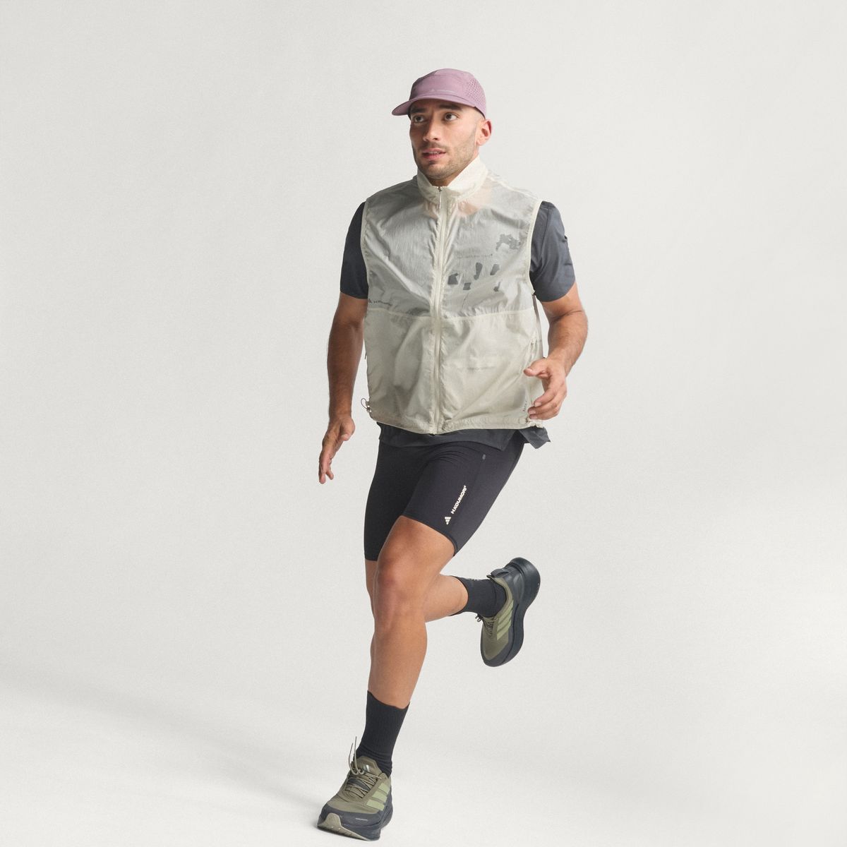 아디다스(ADIDAS) adi365  에르마노스 쿠모리 러닝 베스트 JZ7759