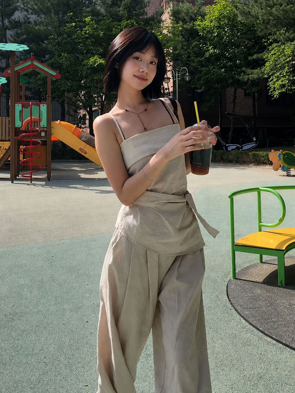 르 스튜디오(LE STUDIO) 랩 레이어드 탑+와이드 팬츠 세트