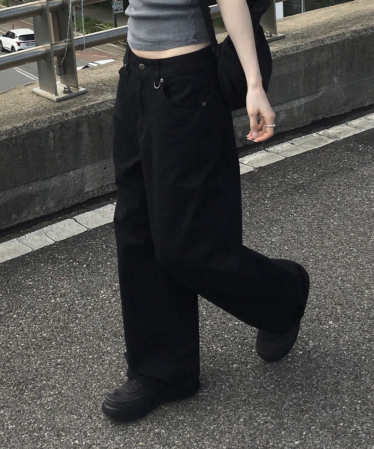 에노시(ENOSI) Starlight Buckle Wide Pants Black