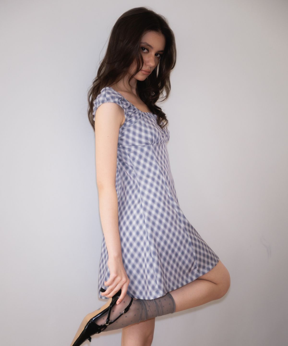 로제프란츠(ROSEFRANTZ) Puff Sleeve Romantic Mini Dress [Navy]