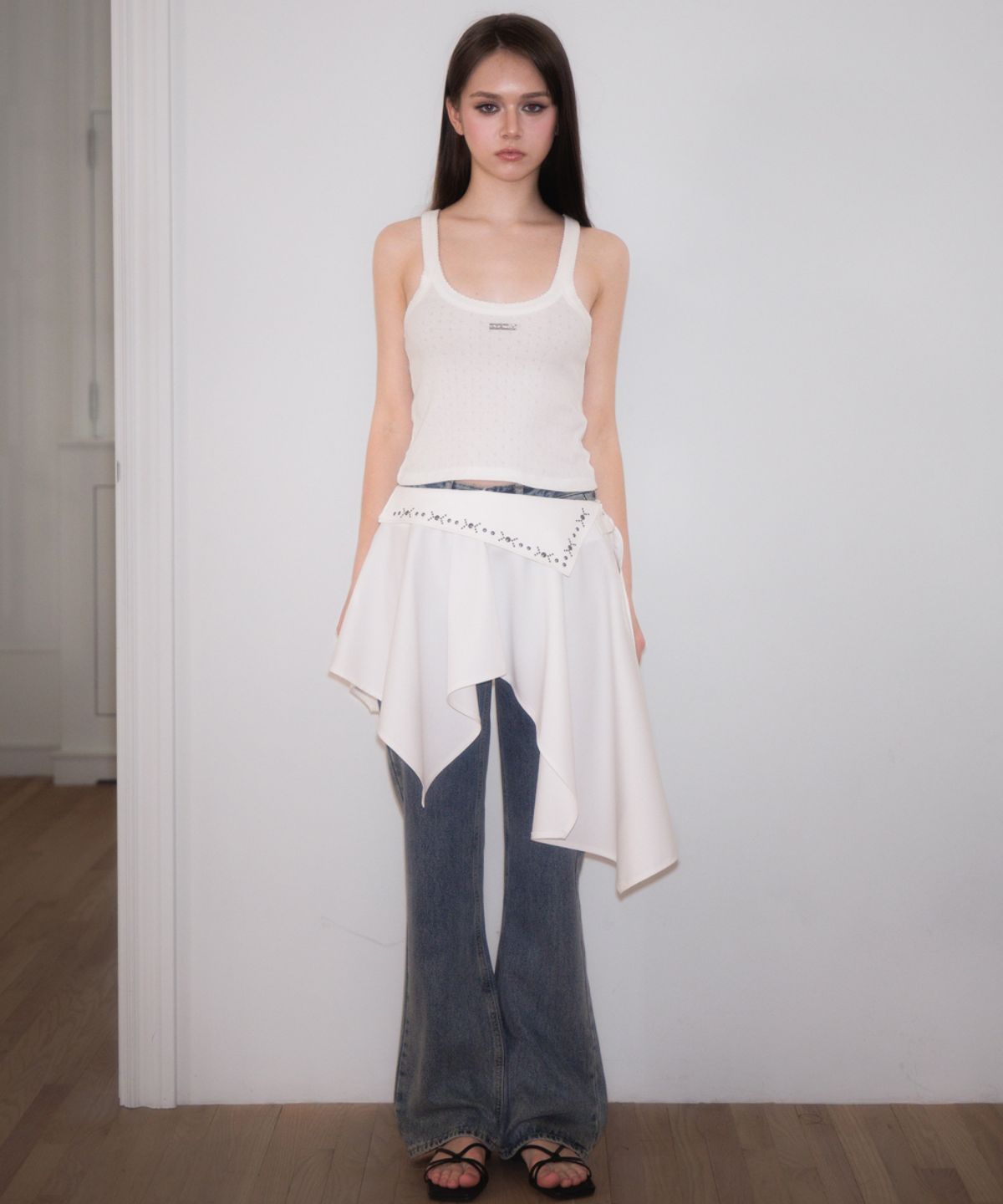 로제프란츠(ROSEFRANTZ) Soft Punching Lace Sleeveless [Ivory]