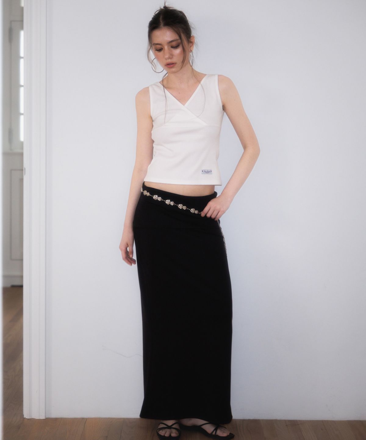 로제프란츠(ROSEFRANTZ) Wrap V-neck sleeveless [Ivory]