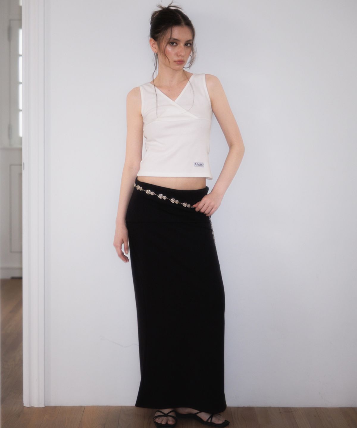 로제프란츠(ROSEFRANTZ) Wrap V-neck sleeveless [Ivory]