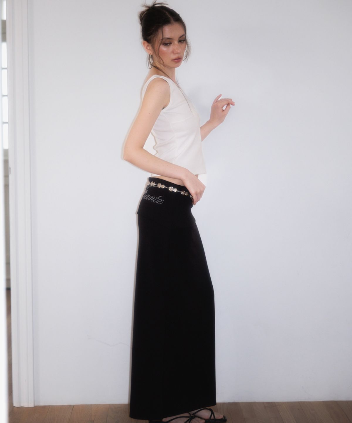 로제프란츠(ROSEFRANTZ) Wrap V-neck sleeveless [Ivory]