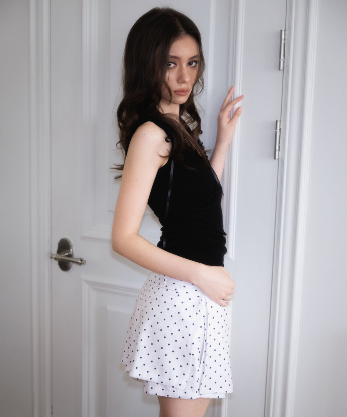 로제프란츠(ROSEFRANTZ) Lace-trim Ribbon Muse Sleeveless [Black]