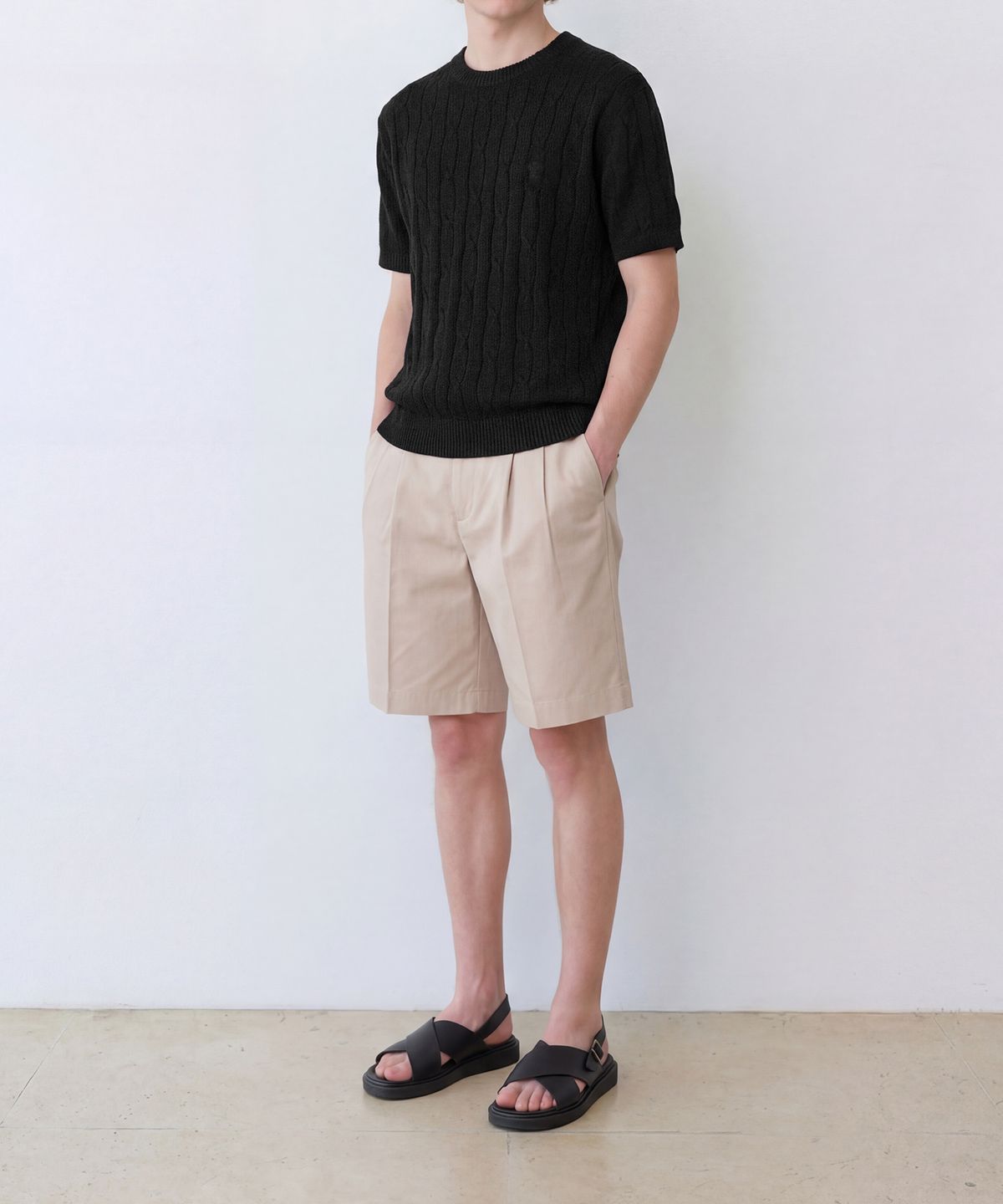 에든버러클럽(EDINBURGH CLUB) HIGH-TWIST LINEN CABLE S/S KNIT (BLACK)