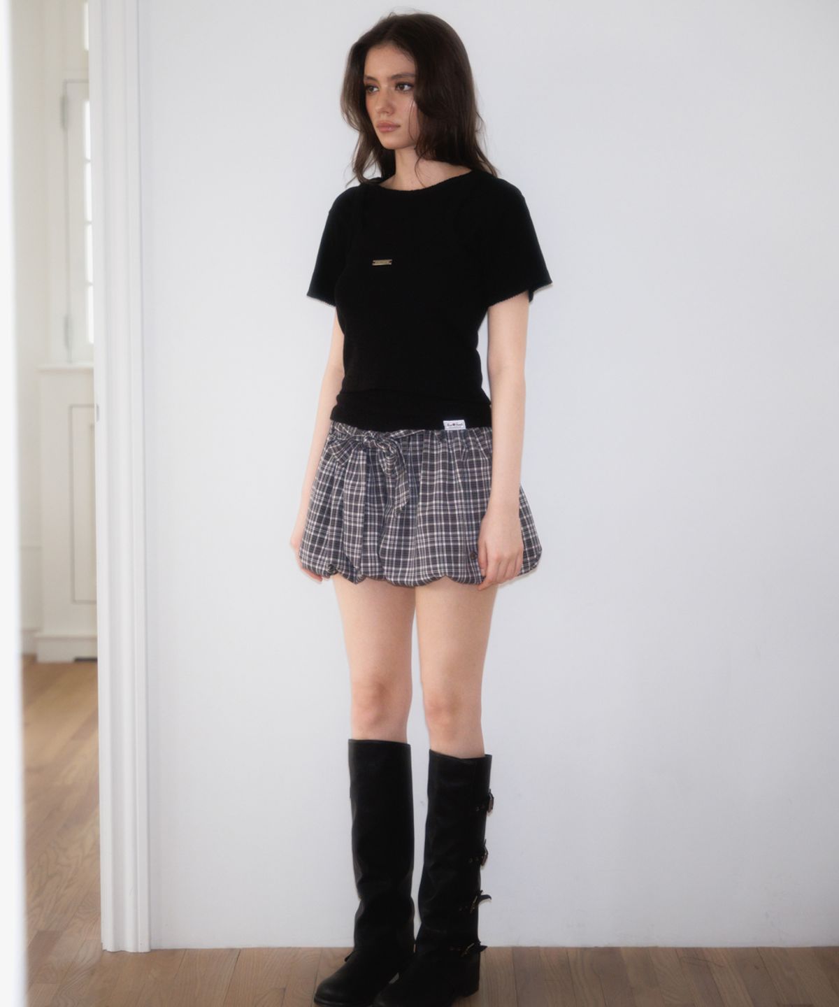 로제프란츠(ROSEFRANTZ) Soft Punching Lace T-shirt [Black]