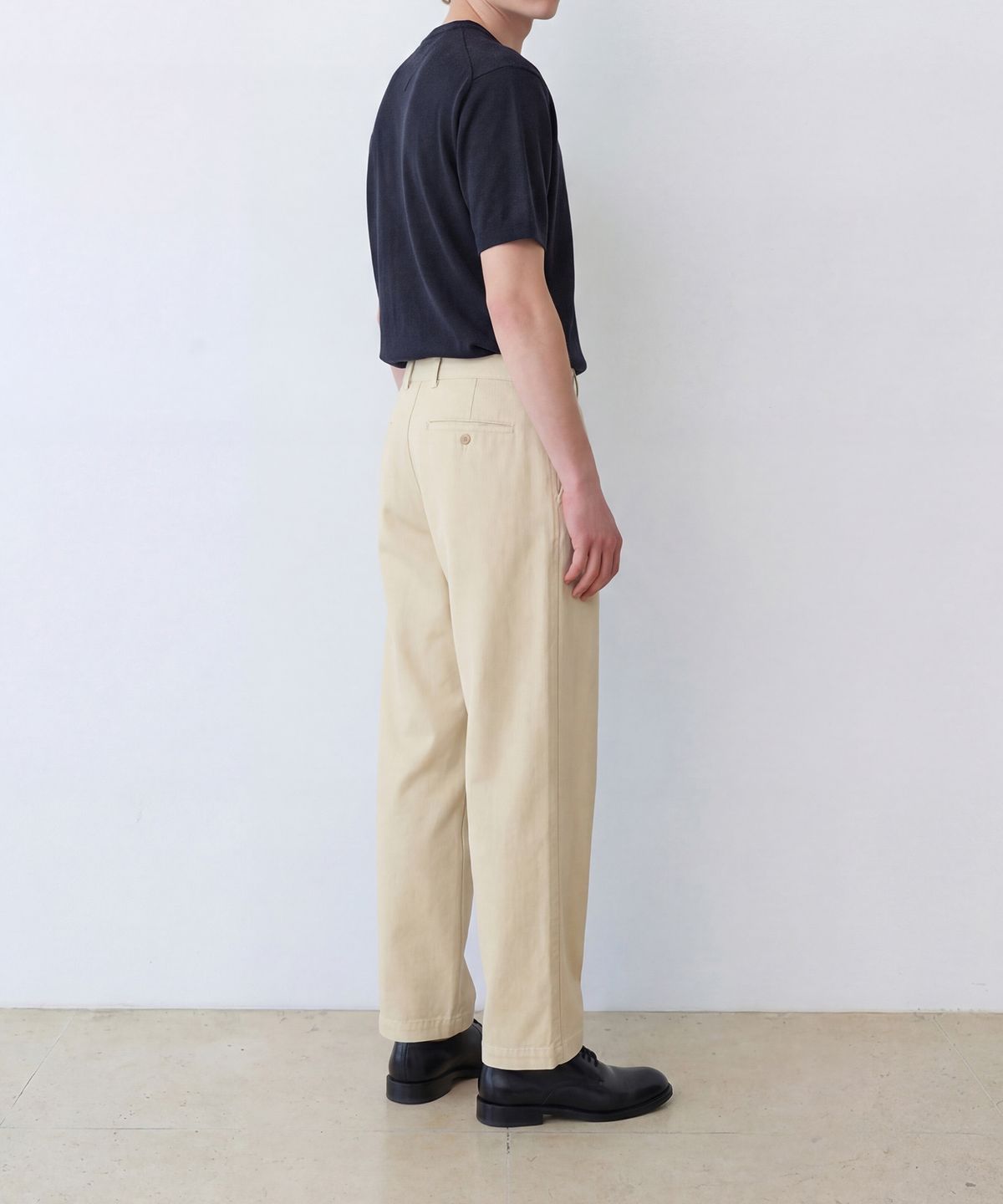 에든버러클럽(EDINBURGH CLUB) COOL LINEN HALF-SLEEVE KNIT (NAVY)