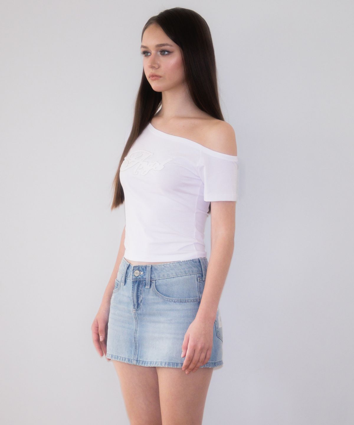 로제프란츠(ROSEFRANTZ) Sweet Angel Patchwork T-shirt [White]